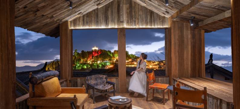 三宅壹笙·STREAM 日照金山收藏雪山观景民宿图片