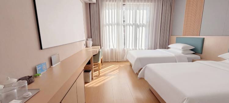 八宿川楚大酒店(318国道店)图片