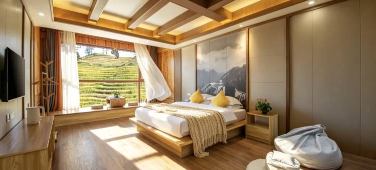云希尚旅拍观景民宿(龙脊梯田千层天梯观景台店)图片