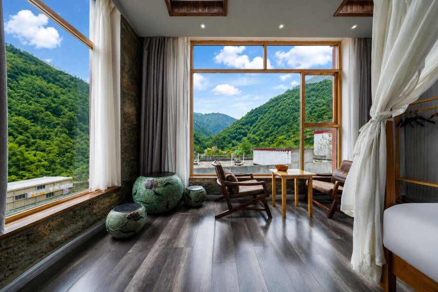牧雲客棧(四姑娘山景區店)