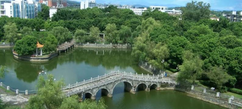 韶关学院发展中心公寓图片