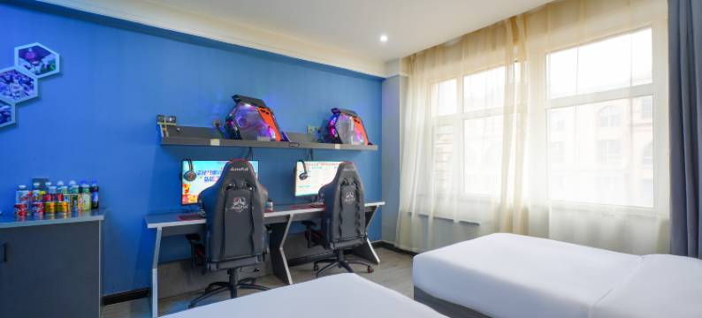 观澜小居电竞酒店(昌吉学院店)图片