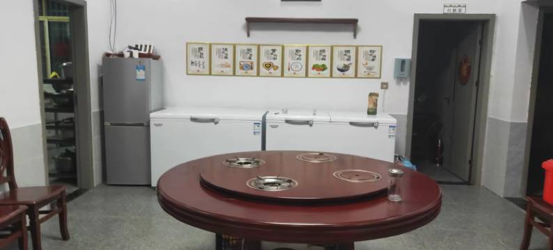 巴东县胖婆娘民宿图片