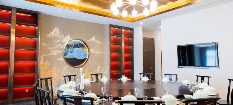 东宫大酒店(南京博物院明故宫地铁站店)图片