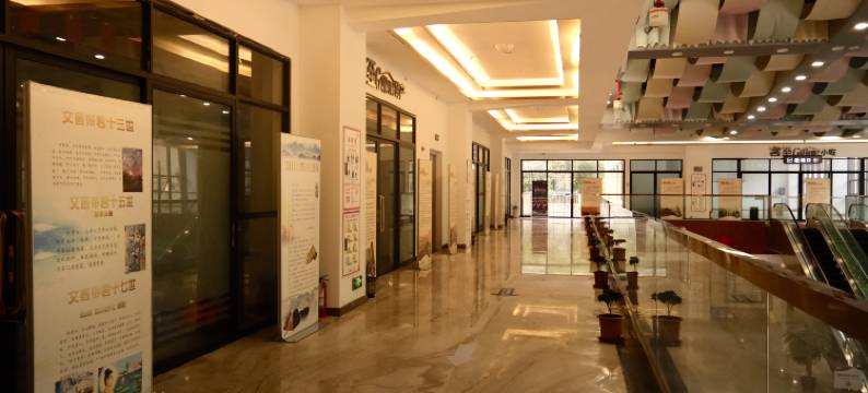 宣汉紫莱福度假酒店(巴山大峡谷景区店)图片