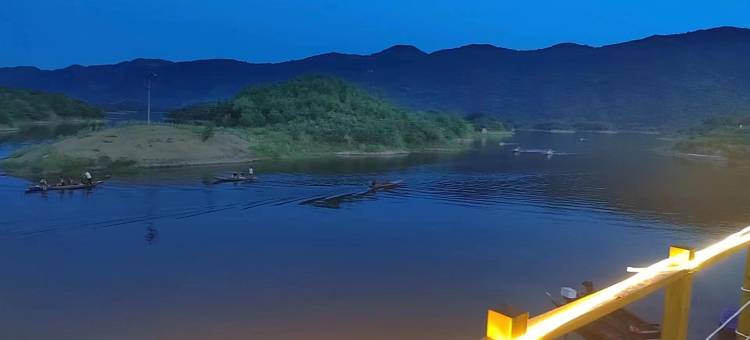 仙岛湖溪田悦上民宿(天空之城景区店)图片