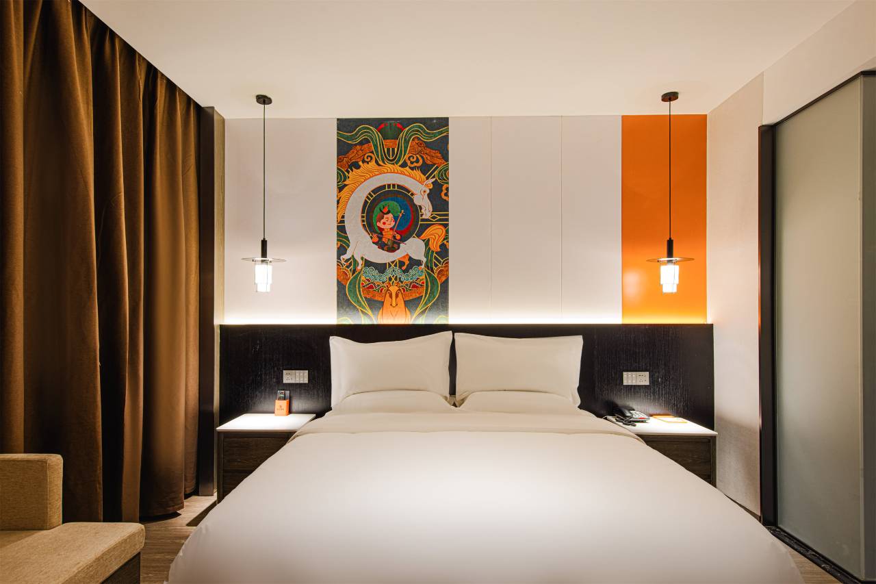 呼和浩特卓尔酒店(呼和浩特火车站海亮广场店)图片