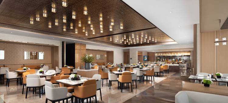 深圳福田华强北希尔顿欢朋酒店图片