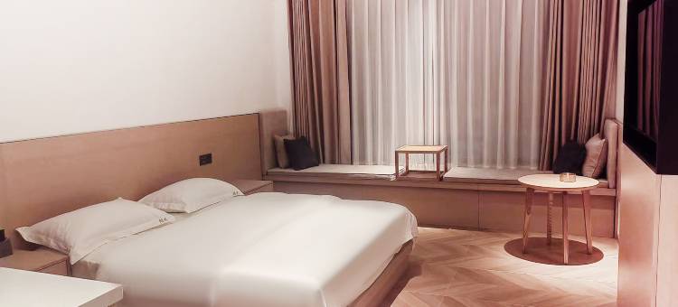 会泽待补镇颐禾精选酒店图片