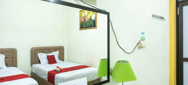 红多兹酒店@恩德加托特苏布罗托(RedDoorz @ Gatot Subroto Ende)图片