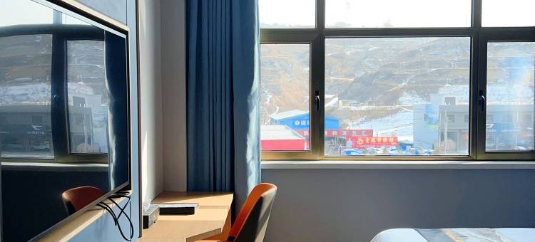 庄浪陇鑫大酒店图片