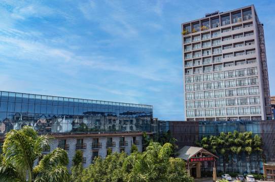 hotel overview picture