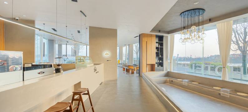 几米云酒店(青岛金沙滩吾悦广场店)图片