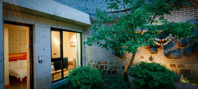 不负·天鹅湖度假民宿图片