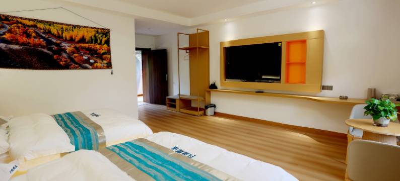 丹巴丹路燃道民宿(中路藏寨景区店)图片