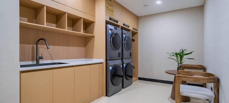 桐庐市中心瑰礼酒店图片