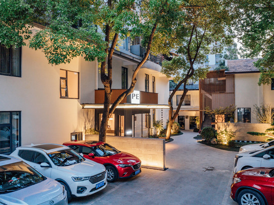 柏宜鹭洲府酒店(南京夫子庙老门东景区店)