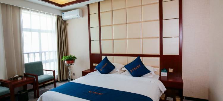 庄浪华澳大酒店图片