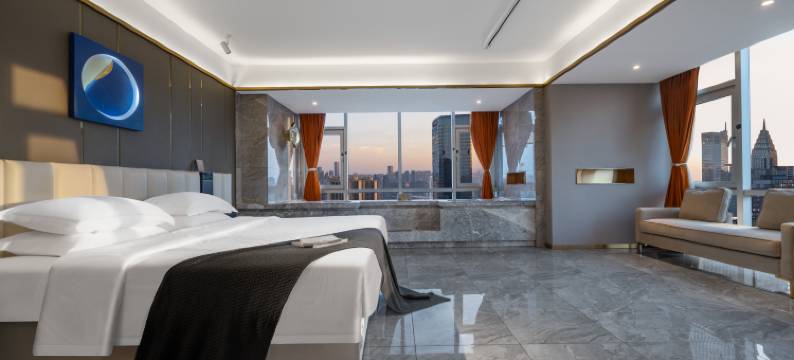 Ting无边际江景酒店(重庆解放碑云端之眼店)图片