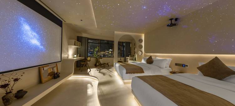 西江云渡里·Villa汤泉民宿(西江千户苗寨一号风雨桥店)图片