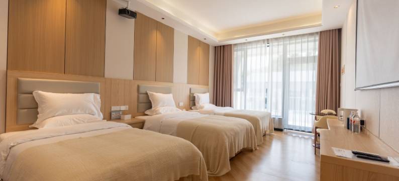 那拉提向云端民宿图片