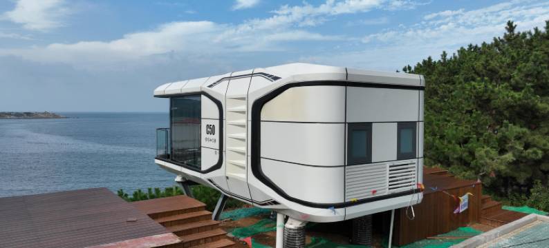 半月湾六号悬崖太空舱民宿图片