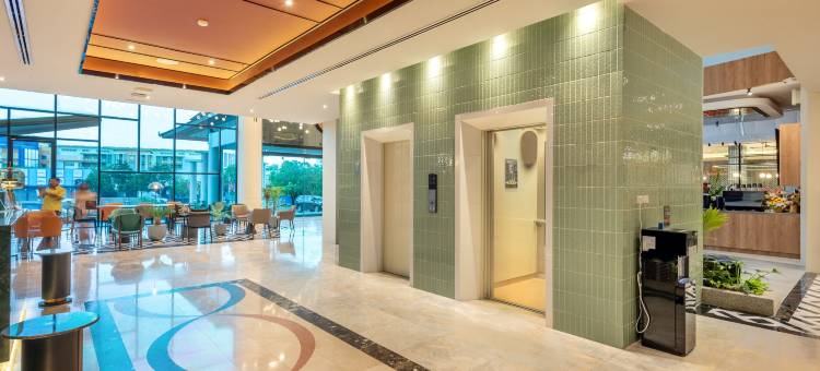 布里斯里普酒店(Buri Sriphu Hotel)图片