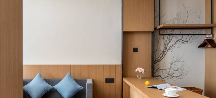 皮皮虾海景度假酒店(老街海底世界店)图片