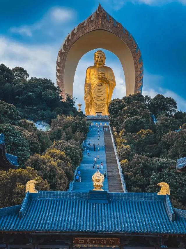 九江LEJNN郦瑾酒店(九江火车站大中路步行街店)图片