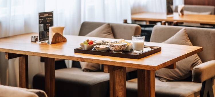 曼夕艺宿(乐山高铁站嘉兴路美食街店)图片