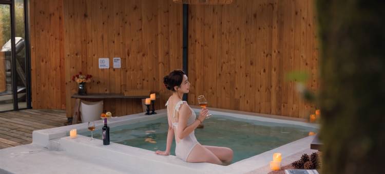 清远二十一度·峰林汤泉秘境山居图片