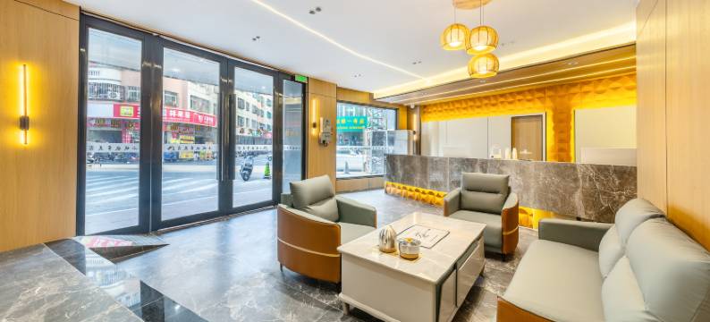 小城故事美宿(汕尾二马路美食街店)图片