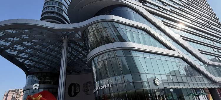 晓暮云天民宿(南京建邺吾悦广场店)图片