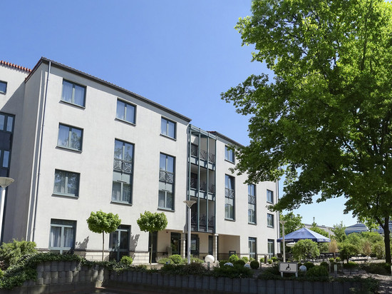 布伦瑞克PLAZA INN酒店