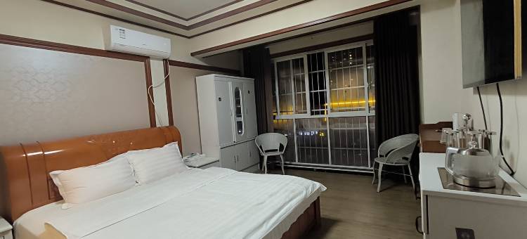 瓮安单身公寓(龙坑公园店)图片