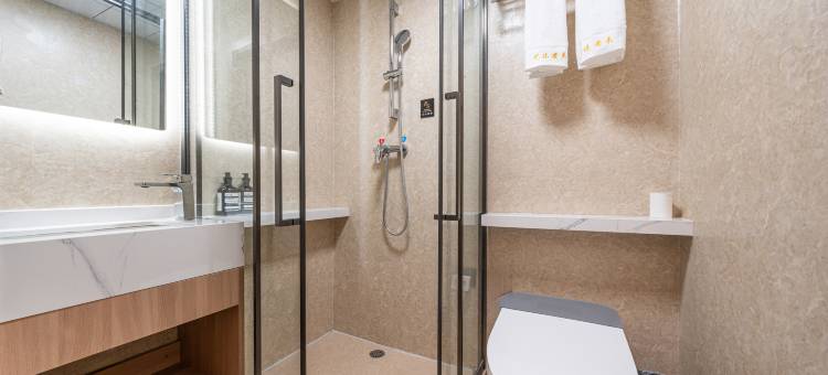 艺选安來酒店(上海华山医院顾村公园地铁站店)图片