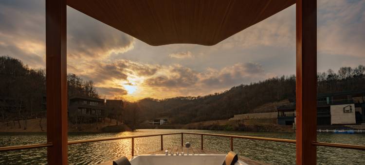 随州裸心隐乡GRAND酒店图片