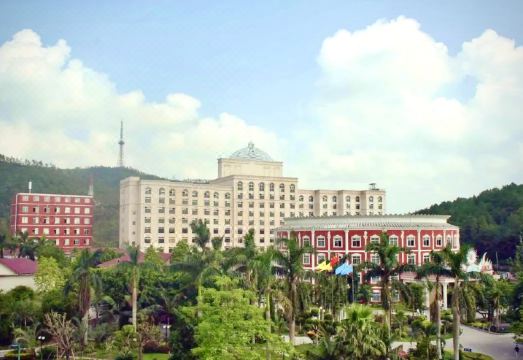 廉江丽波酒店（廉江樱花公园店）外景图