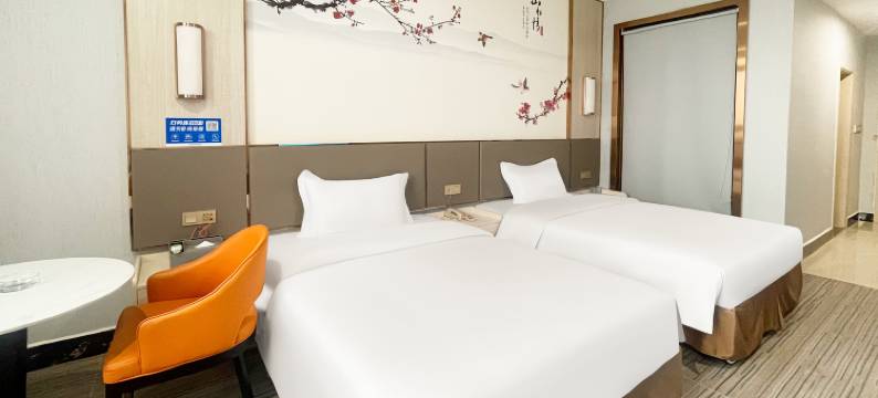 竞放电竞酒店(寮步汽车东站店)图片