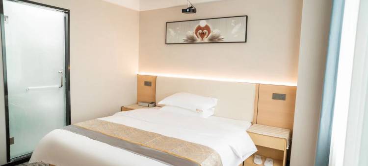 云铮酒店(桐梓高铁东站店)图片