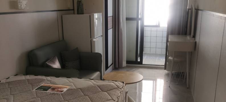 深圳新客云聚青年旅社图片