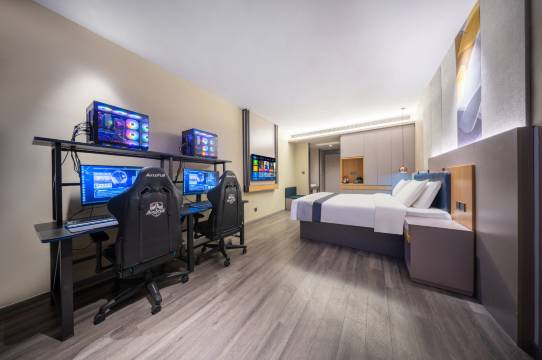 美娱·星峰电竞酒店(邹城华茂万商城店)图片