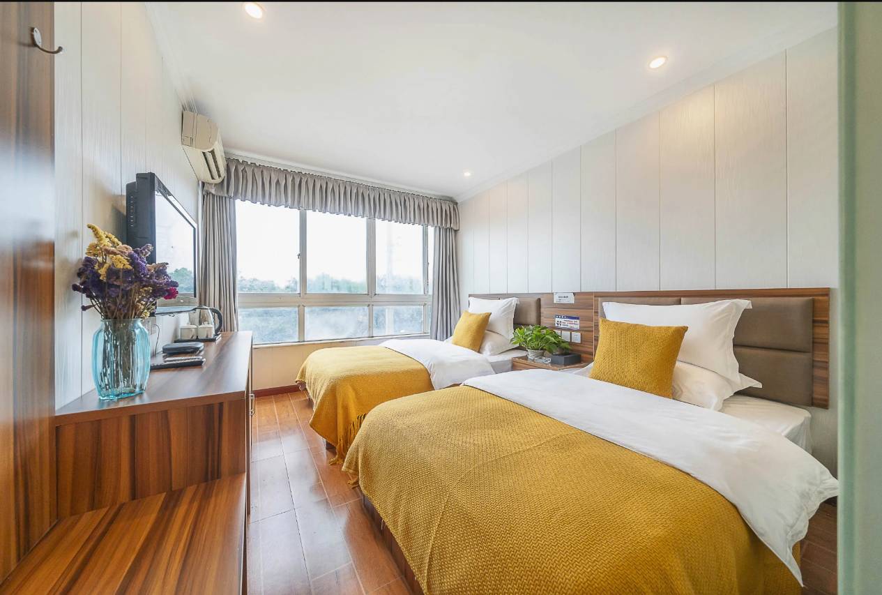 和美酒店(重庆江北机场店)