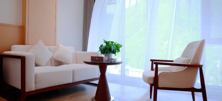 神农架神农山庄(木鱼镇店)图片