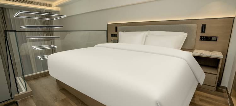 郎逸酒店(宜宾临港新天地万象汇店)图片