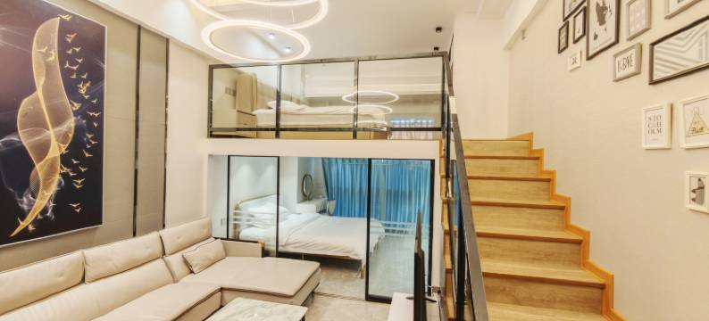 西柚LOFT公寓(万象城龙眼南路美食街店)图片