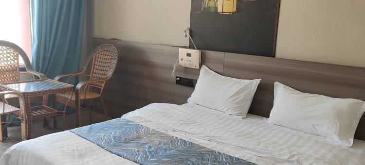 曲麻莱县麻多商务宾馆图片