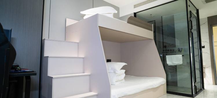 全能猫电竞酒店(沧州清风楼同天购物中心店)图片