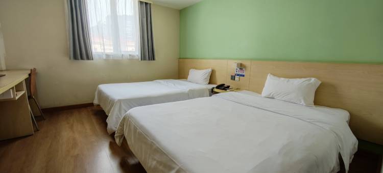 7天连锁酒店(上海江宁路地铁站玉佛寺店)图片