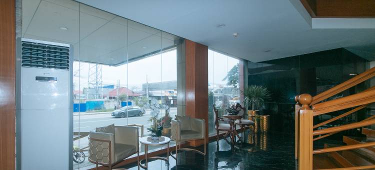 红门酒店博斯-由红门酒店管理(Hotel Boss by RedDoorz)图片